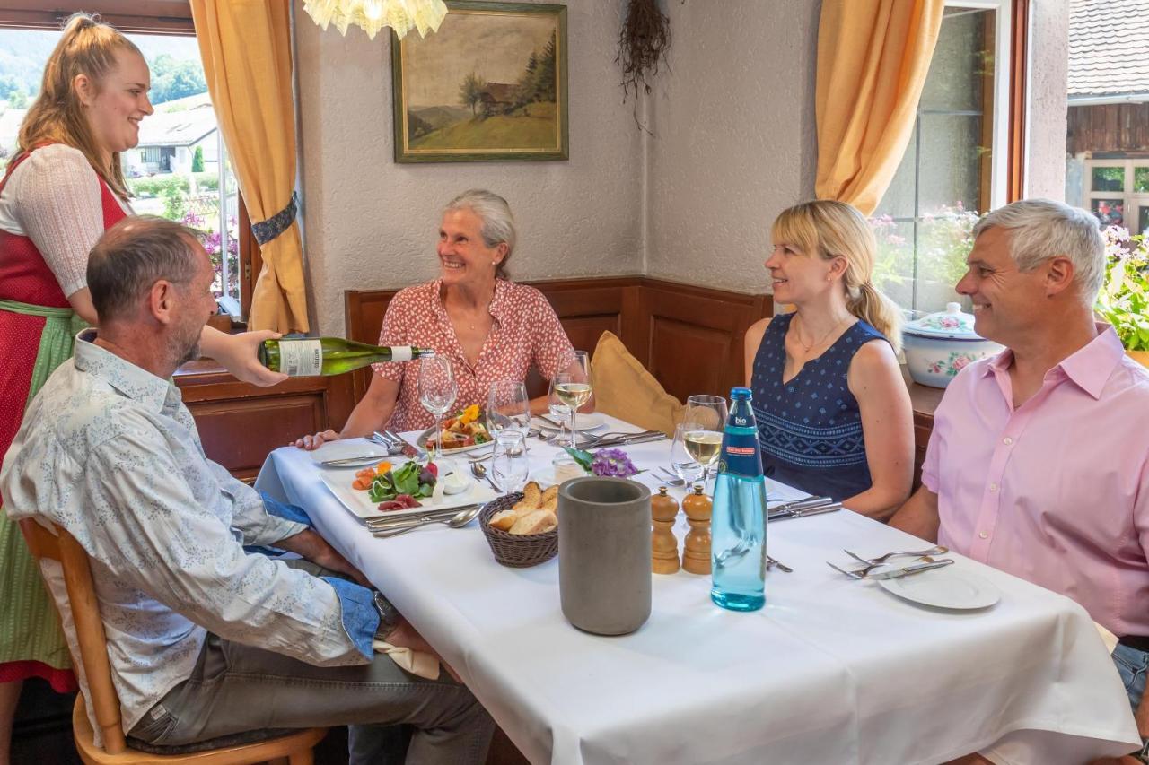 Goldener Adler Oberried - Hotel & Appartements Экстерьер фото