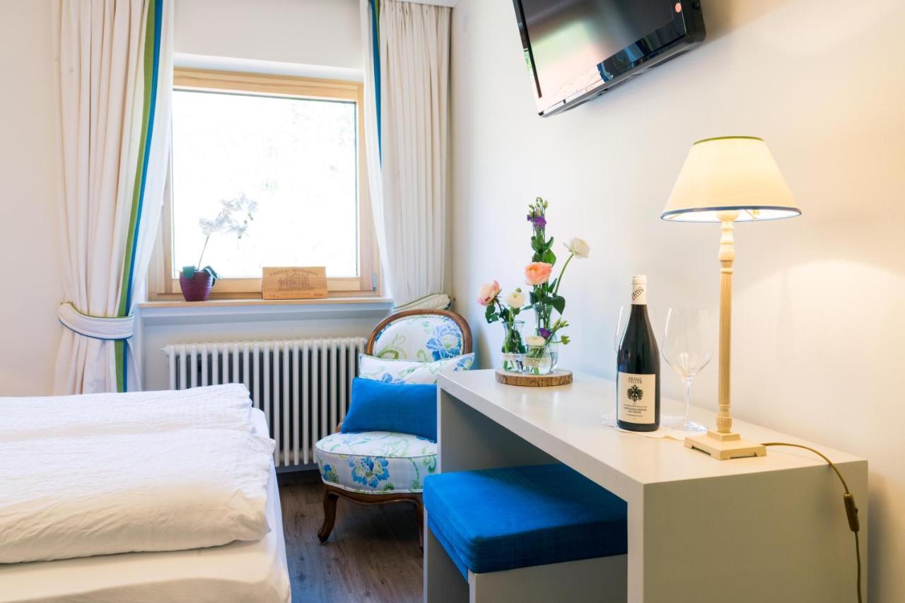 Goldener Adler Oberried - Hotel & Appartements Экстерьер фото