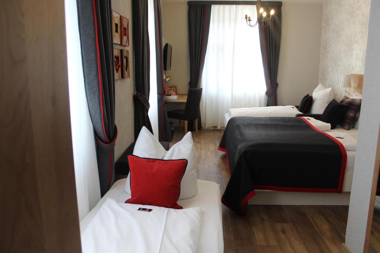 Goldener Adler Oberried - Hotel & Appartements Экстерьер фото